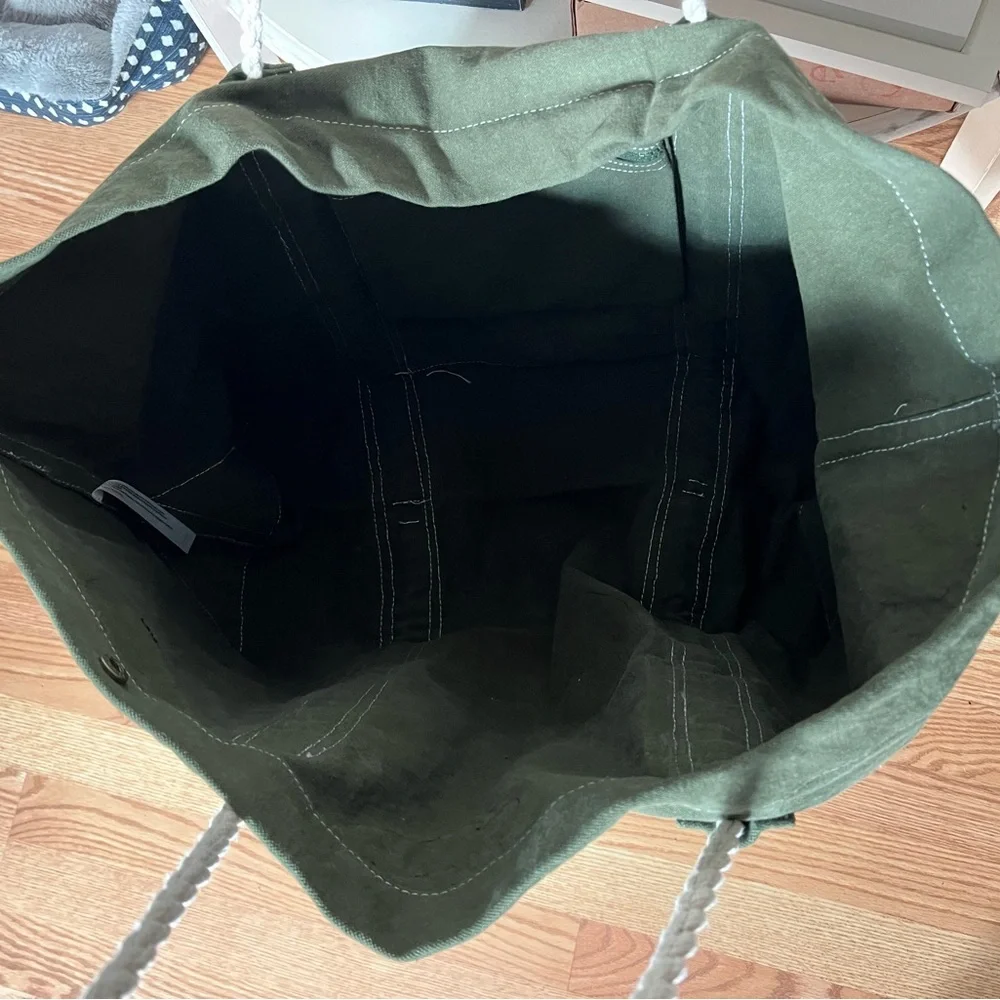 Free People Been There Badge Tote Bag in Sea Serpent NWT - Picture 6 of 7